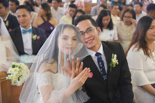 20 couples from SM Group say "I do" in mass wedding