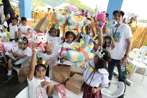 SM Share Movement goes to Nasugbu, Batangas