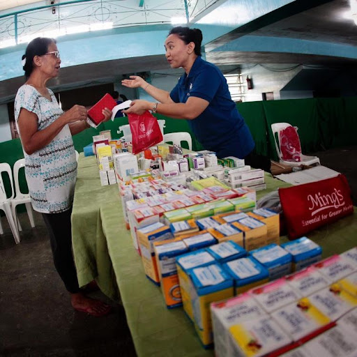 SM mobilizes medical missions in Taal evacuation centers