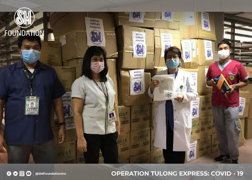 SM Foundation gives medical supplies to National Children's Hospital
