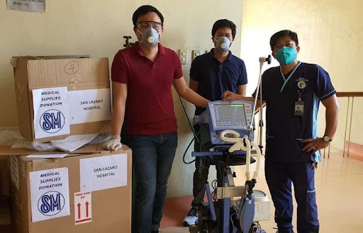 SM Foundation distributes ICU-grade ventilators to hospitals