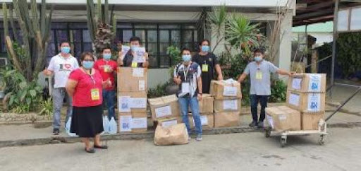 SM provides PPEs to Batac-based hospital
