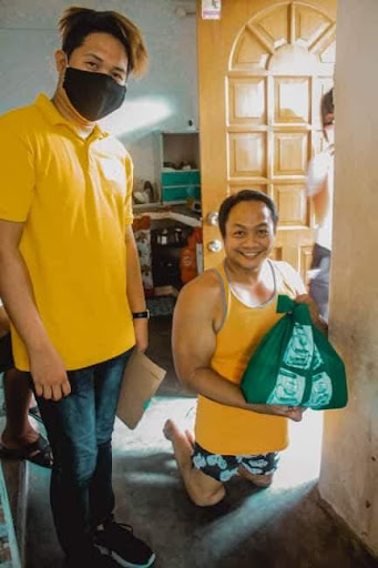 SM Foundation provides Kalinga packs to PWDs