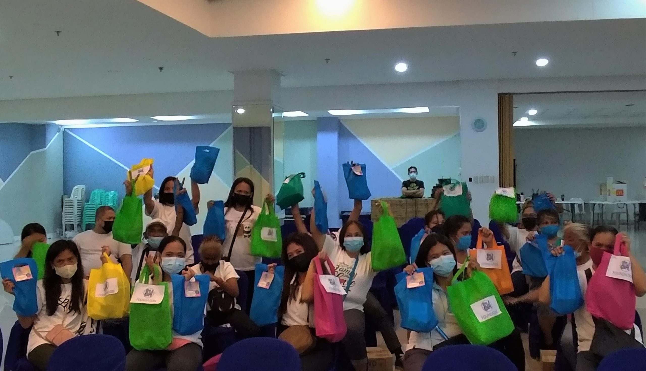 SM distributes shoes to 4Ps beneficiaries in Manila