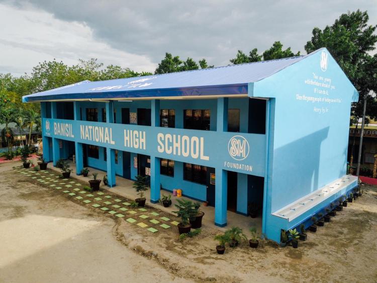 SM turns over edifice of hope for BNHS learners, teachers