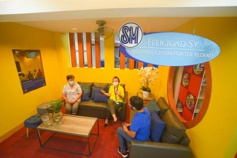 SM Foundation turns over Super Health Center for Manileños