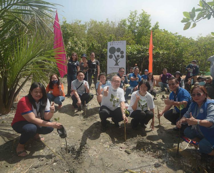 SM Foundation and Fast Retailing Foundation join hands to protect coastal villages