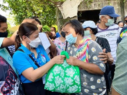 SM Foundation extends aid to Paeng victims