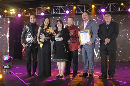 SM Foundation’s Connie Angeles receives PMPC Star award