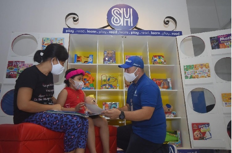 SM Foundation upgrades Iloilo City ward