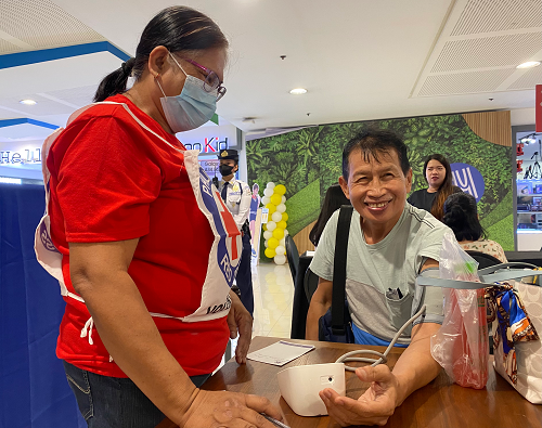 SM Foundation, PMPC collaborate for a medical mission