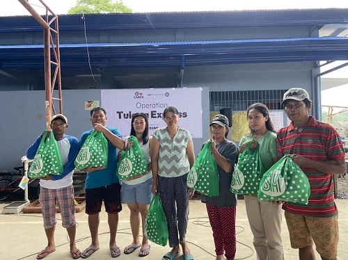 SM group extends aid to fire-hit community in Ormoc