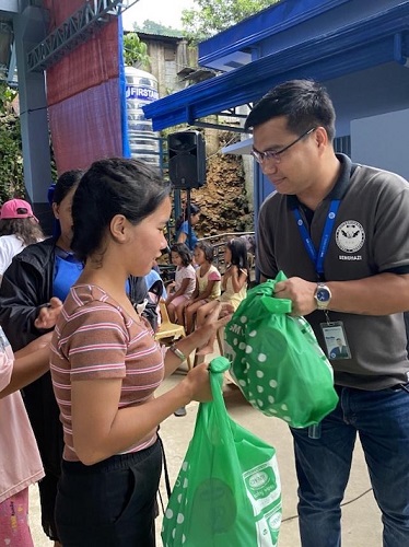 SM group extends aid to fire-hit community in Ormoc