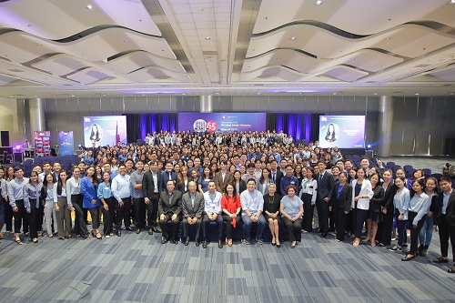 SM Foundation lauds 397 college scholar-graduates