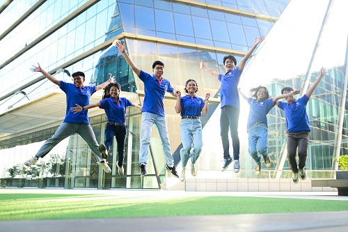 A scholarship with 360 support