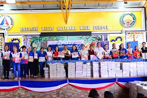 2-Batasan-National-High-School-SM-Foundation-Book-Donation-NGO-Philippines