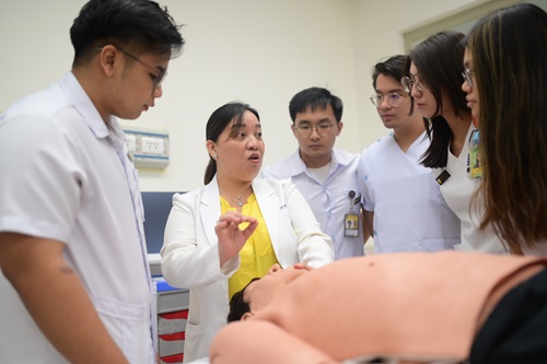 6_M-HSF-Supporting Photo_A new hub for medical simulation and research opens in UST