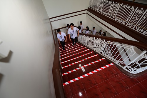 Reflectorized Stairs_WVSU