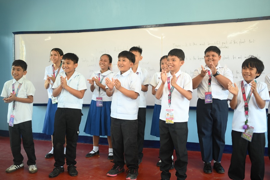 The new school building offers ample space to accommodate a wide range of educational activities and provides students with a comfortable and conducive learning environment.
