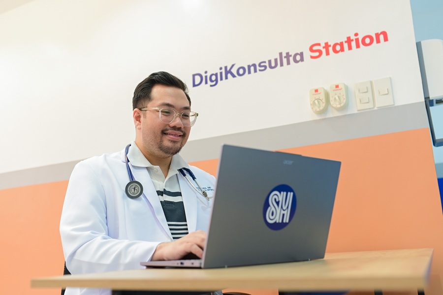Through SM Foundation’s health and medical programs, San Vicente Health Center is now equipped with DigiKonsulta, expanding access to consultations and strengthening primary care services for the community. IN PHOTO: Dr. Dane Calica