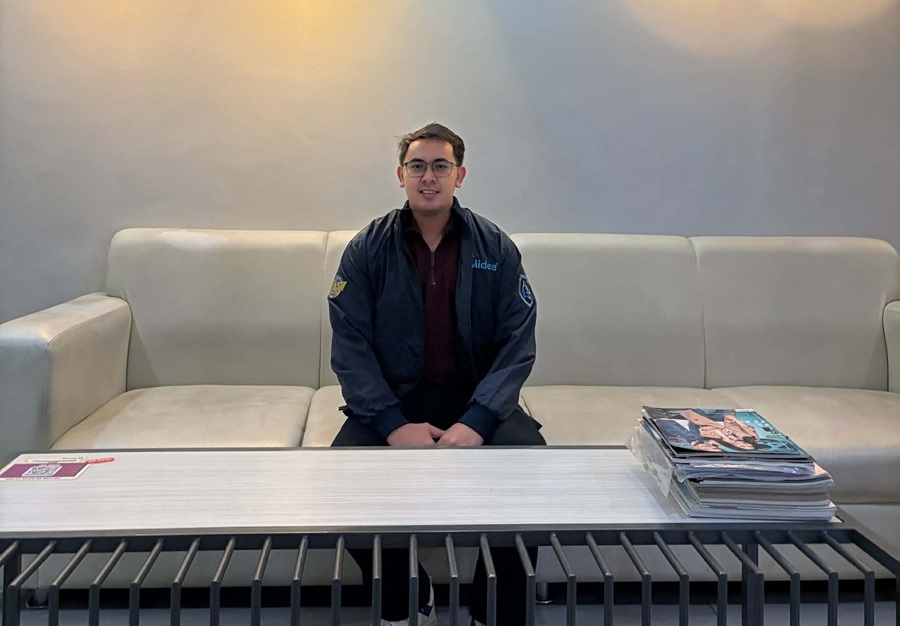 SM scholar-alumnus Peter Paul Alcober pursues graduate studies and nears completion of his MBA. He describes the period as transformative, crediting the discipline and time-management skills he honed as an SM Scholar.
